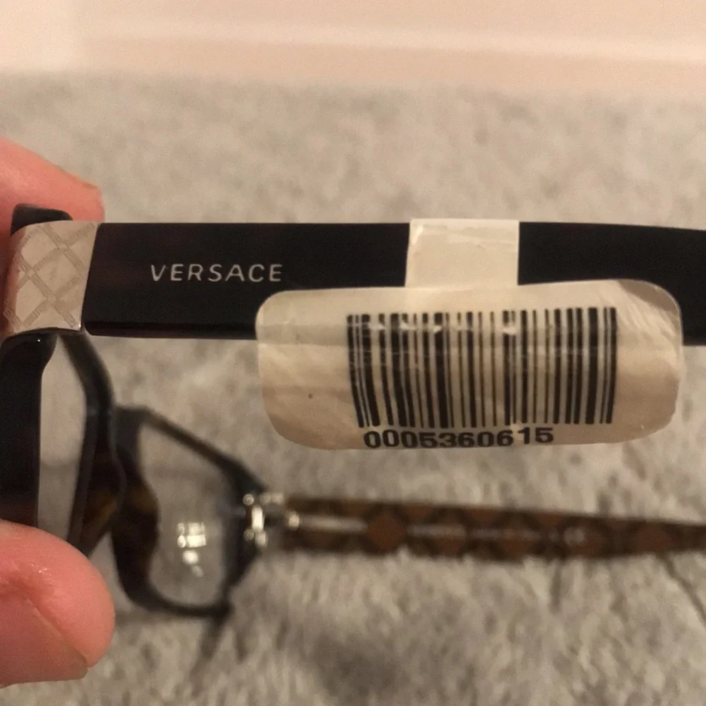 Authentic Versace frames. - Picture 7 of 13